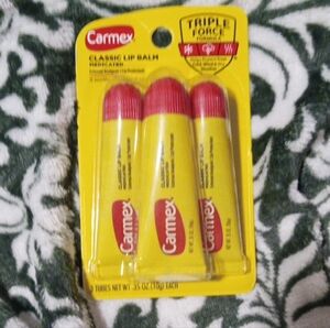 Carmex Classic Lip Balm Trio